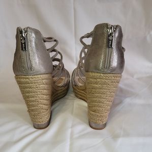 Isola Wedges size 11 - Taupe/gray metallic.